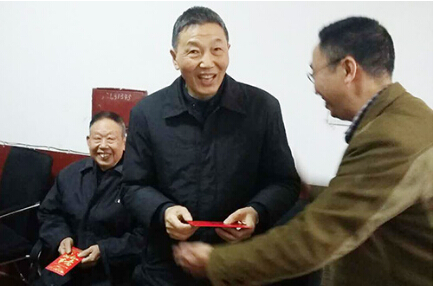 感恩老人，從我做起，從身邊做起！