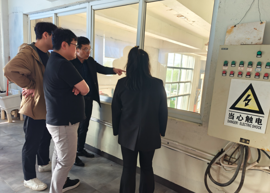五載同行電子行業(yè)巨頭再訪湖南江海，深化氯化銨戰(zhàn)略合作
